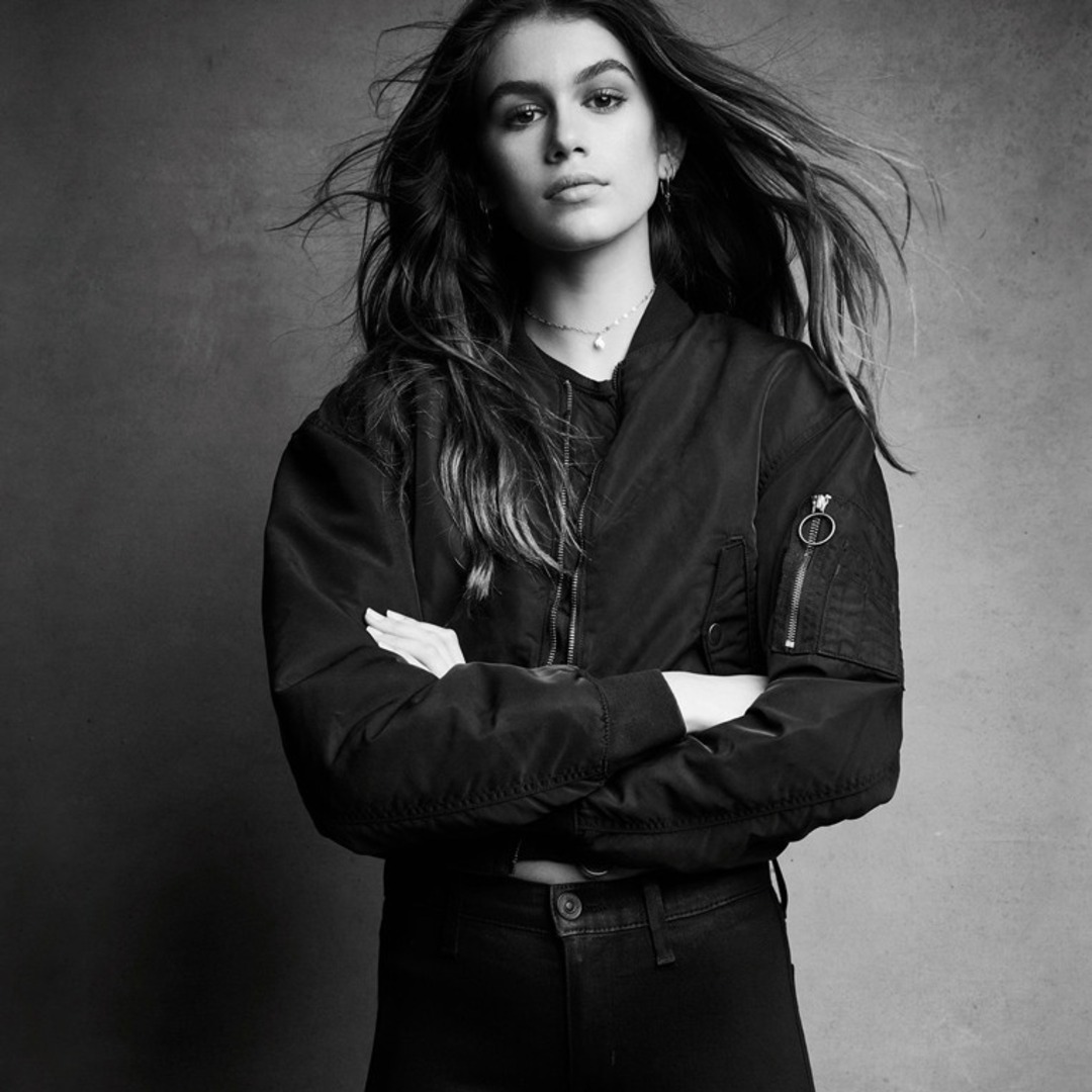 Fotos de Kaia Gerber e Gabriel-Kane Day Lewis na campanha de Hudson